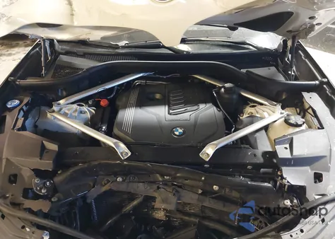 2023 BMW X6 xDrive40I из США, поврежденный, VIN 5UXCY6C06P9R42532